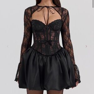 House of CB BEAUTY
Black Lace Puffball Mini Dress